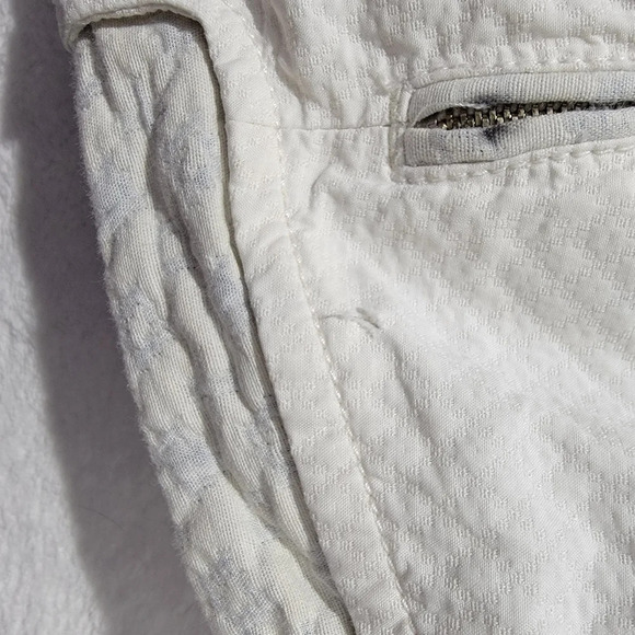 ZARA Women's Quilted White Moto Motorcycle Jacket Zippers Pockets Size L - Picture 14 of 14